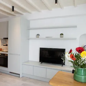  Villa The Mykonos Bougainvillea Townhouse