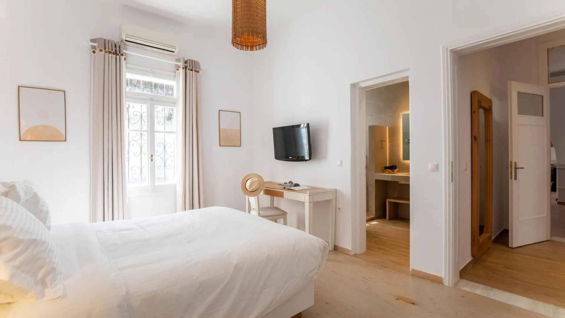 Spitarona Town House - Largest Villa In The Center Mykonos Town
