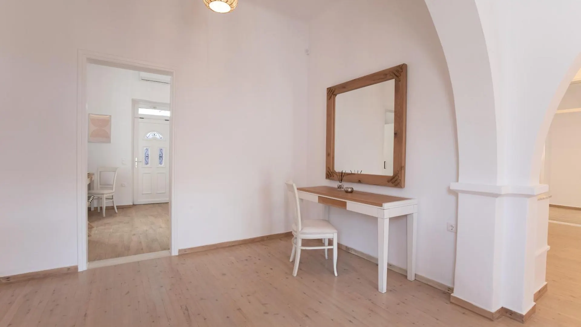 Spitarona Town House - Largest Villa In The Center Mykonos Town 希腊